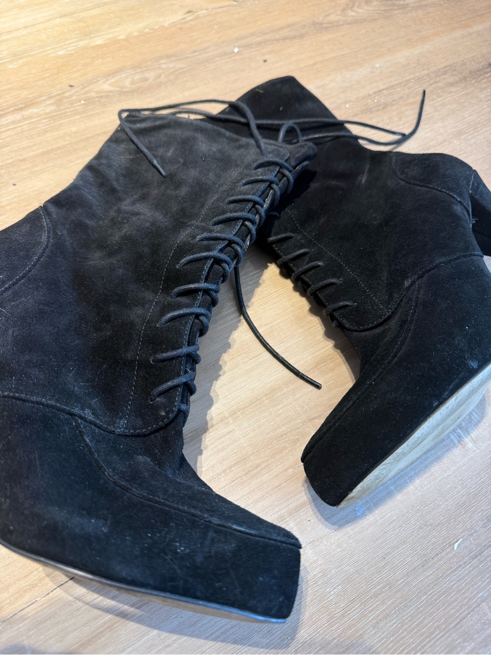 Nine West Black Lace-Up Suede High-Heel Ankle Boots - Picture 4 of 6
